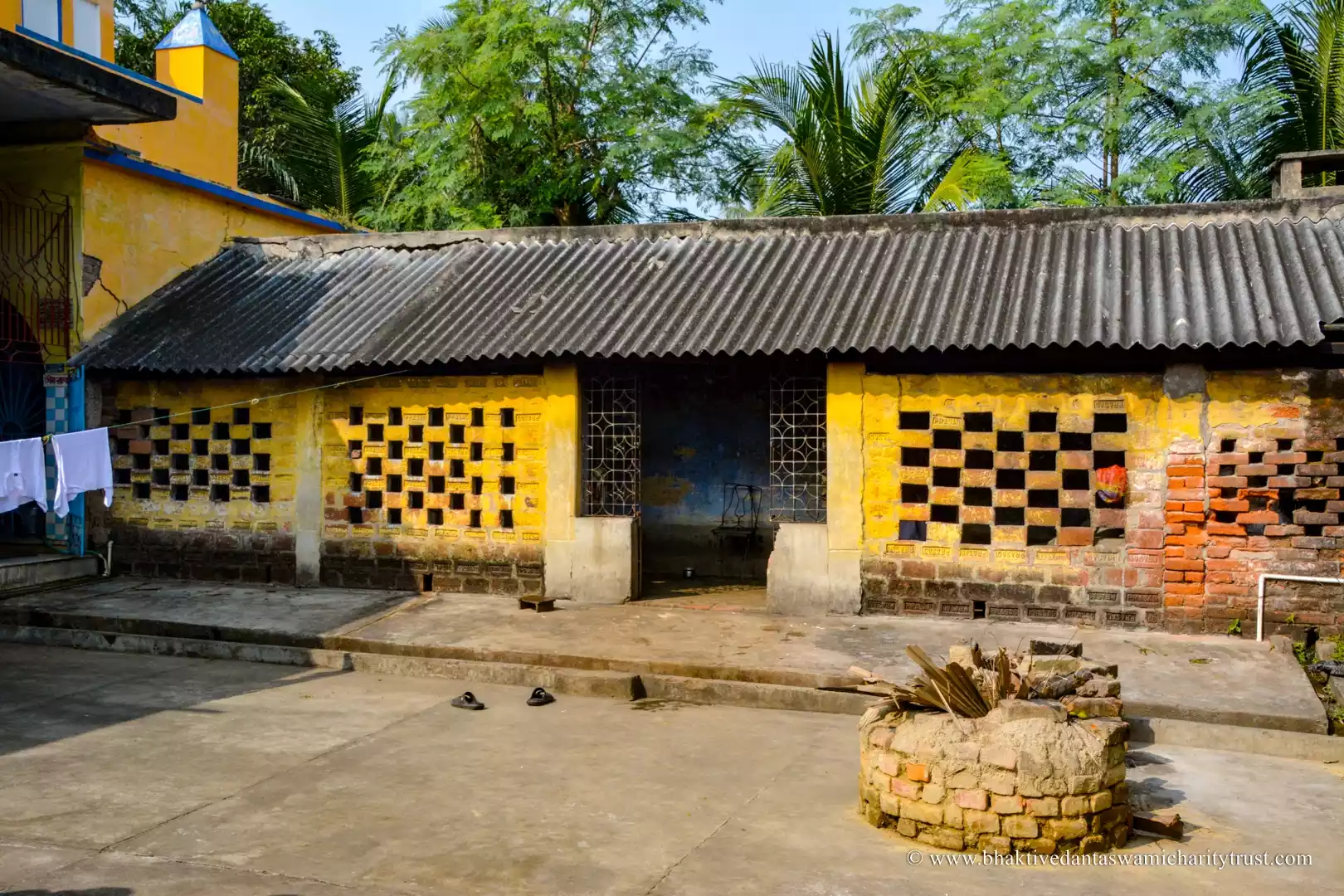 Maha Prabhu Temple_Katwa (85)